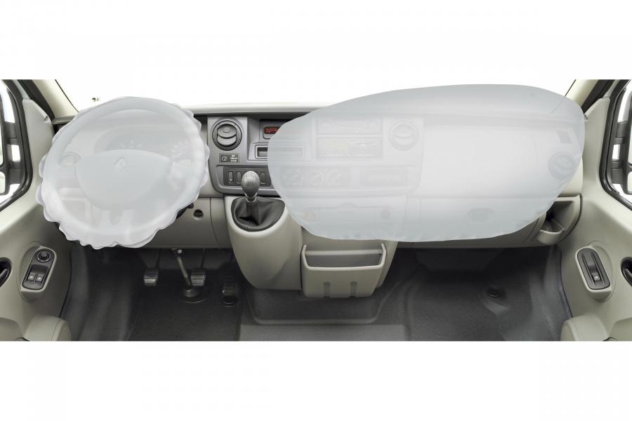  Renault Master 2006 года  (фото 37 из 54)